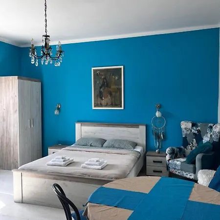 Queens Apartment